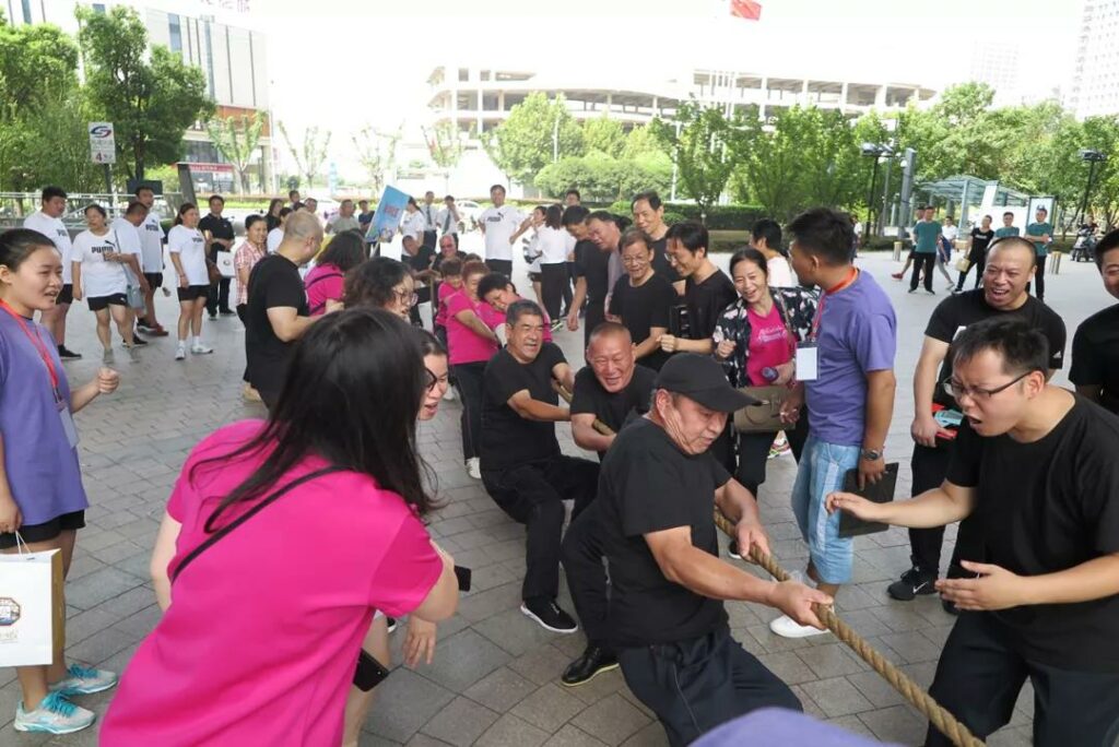 【群众体育】平江新城举办全民健身运动会