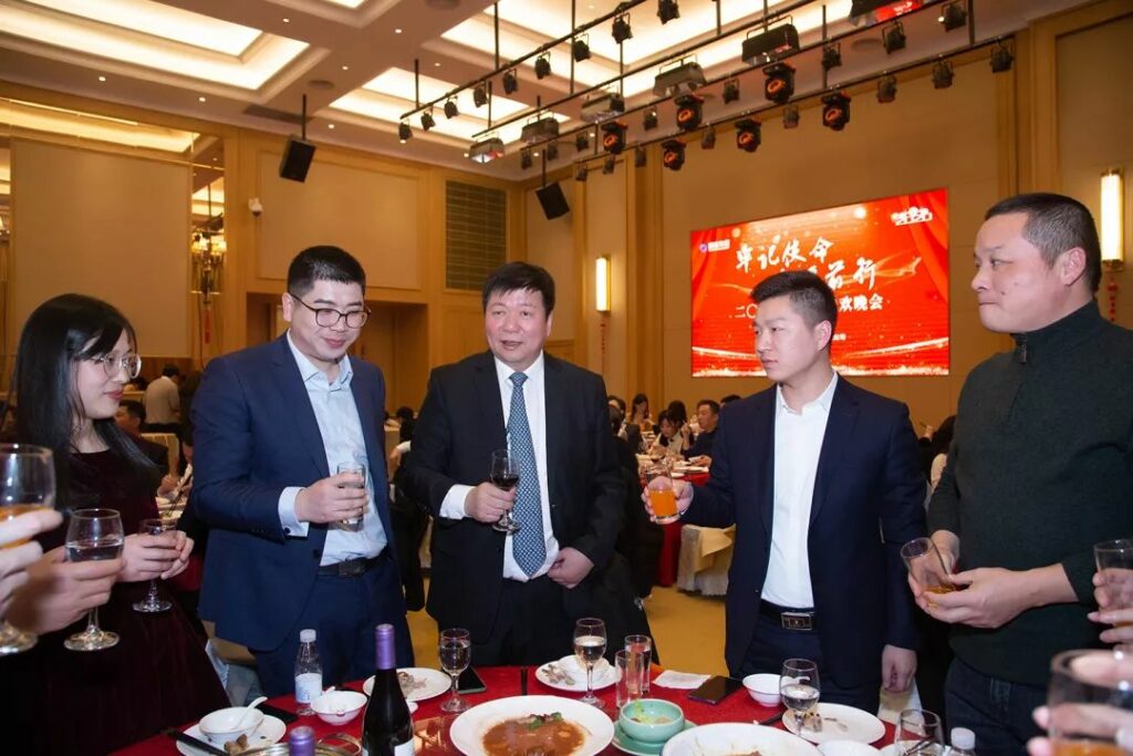 牢记使命·砥砺前行|耀盛集团2020年迎新联欢晚会隆重举办